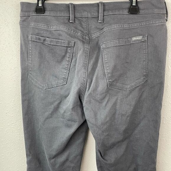 Eddie Bauer Gray Stretch Slim Cropped Jeans EUC - Picture 8 of 10